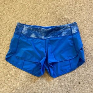 Size 6 lulu lemon shorts